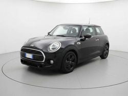Nero Usata 2023 Mini Cooper Classic Due volumi | 22.900 € (Ottimo prezzo)