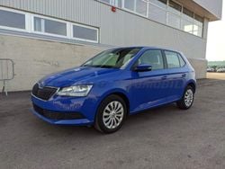 Blu/azzurro Usata 2019 Skoda Fabia Ambition Due volumi | 10.700 € (Buon prezzo)