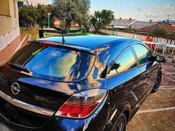 Usata 2007 Opel Astra GTC Enjoy Tre volumi | 2000 € (Buon prezzo)