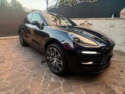 Blu Usata 2022 Porsche Macan SUV | 65.990 € (Buon prezzo)