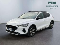 Frozen white Usata 2023 Ford Focus Active SUV | 19.900 € (Buon prezzo)