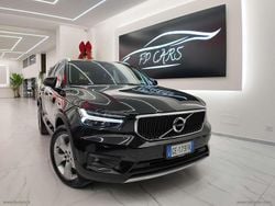 Nero Usata 2021 Volvo XC40 Momentum SUV | 19.700 € (Ottimo prezzo)