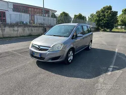 Grigio Usata 2008 Opel Zafira Enjoy Monovolume | 2200 € (Ottimo prezzo)