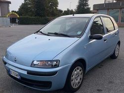 Usata 2002 Fiat Punto Due volumi | 1400 € (Buon prezzo)