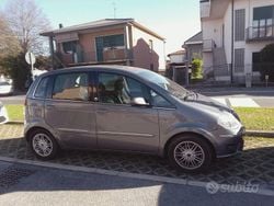 Grigio Usata 2009 Lancia Musa Monovolume | 3900 € (Buon prezzo)