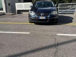 Usata 2007 VW Jetta Comfortline Tre volumi | 3400 €