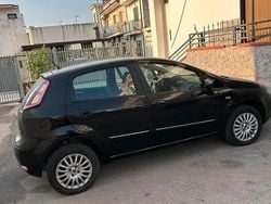 Nero Usata 2010 Fiat Punto Evo Due volumi | 3000 €