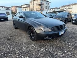 Nero Usata 2005 Mercedes CLS350 Tre volumi | 3000 €
