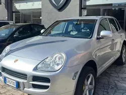 Argento Usata 2006 Porsche Cayenne SUV | 13.000 €