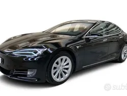 Usata 2018 Tesla Model S Tre volumi | 25.000 € (Buon prezzo)