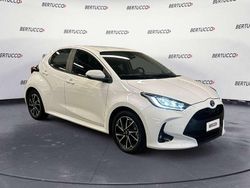 Bianco Usata 2021 Toyota Yaris Hybrid Trend Tre volumi | 16.300 € (Buon prezzo)