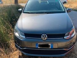 Usata 2015 VW Polo Tre volumi | 6000 € (Ottimo prezzo)