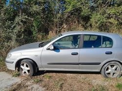Grigio Usata 2000 Nissan Almera S Due volumi | 500 €