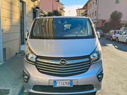 Grigio Usata 2019 Opel Vivaro Monovolume | 18.000 €