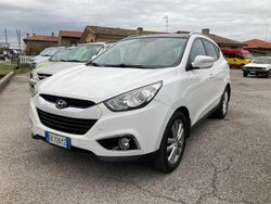 Bianco Usata 2011 Hyundai ix35 Comfort SUV | 9490 € (Buon prezzo)