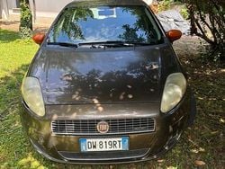 Grigio Usata 2008 Fiat Grande Punto Dynamic Due volumi | 1900 € (Ottimo prezzo)