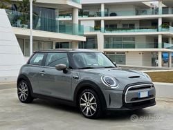 Usata 2022 Mini Cooper SE Due volumi | 19.900 € (Buon prezzo)