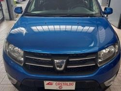 Blu Usata 2014 Dacia Sandero Stepway Due volumi | 2690 € (Super prezzo)