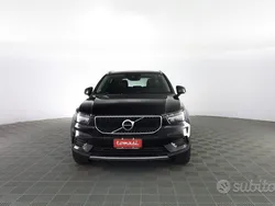 Black solid Usata 2020 Volvo XC40 Business Edition SUV | 23.990 € (Buon prezzo)