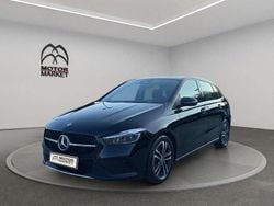 Nero / black Usata 2024 Mercedes B180 Advanced Monovolume | 29.900 € (Buon prezzo)