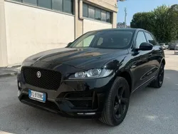 Usata 2017 Jaguar F-Pace R-Sport SUV | 17.900 € (Super prezzo)