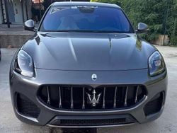 Grigio Nuova 2025 Maserati Grecale SUV | 82.900 € (Super prezzo)