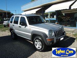 Grigio chiaro Usata 2002 Jeep Cherokee Sport SUV | 4500 € (Ottimo prezzo)