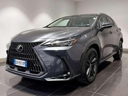 Sonic chrome Usata 2023 Lexus NX350h SUV | 49.900 € (Cara)
