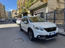 Bianco Usata 2017 Peugeot 2008 Active SUV | 10.200 € (Buon prezzo)