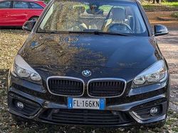 Nero Usata 2017 BMW 218 Active Tourer Luxury Line Monovolume | 14.000 € (Cara)