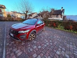 Rosso Usata 2022 Dacia Sandero Tre volumi | 11.000 €