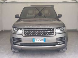 Grigio Usata 2015 Land Rover Range Rover Vogue SUV | 31.000 €