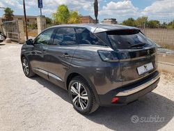 Grigio Usata 2022 Peugeot 3008 Allure SUV | 20.490 € (Buon prezzo)