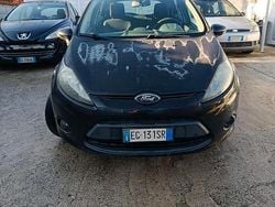 Nero Usata 2011 Ford Fiesta Titanium Tre volumi | 1400 € (Super prezzo)