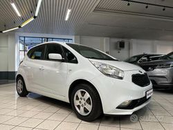 Bianco Usata 2018 Kia Venga Due volumi | 8490 € (Buon prezzo)