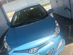 Usata 2012 Hyundai i30 Tre volumi | 2500 € (Buon prezzo)