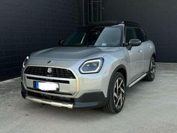 Argento Usata 2024 Mini Cooper Countryman Favoured SUV | 37.900 € (Buon prezzo)