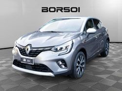 Grigio Usata 2024 Renault Captur Techno SUV | 16.900 € (Buon prezzo)