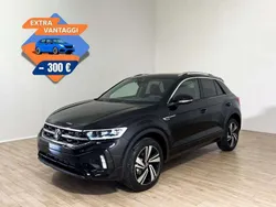 Deep black Nuova 2025 VW T-Roc R-line Plus SUV | 29.600 € (Buon prezzo)