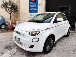 Bianco Usata 2021 Fiat 500e Icon Due volumi | 12.800 € (Ottimo prezzo)