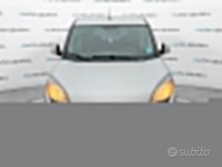 Grigio Usata 2018 Fiat Doblò Monovolume | 10.300 € (Buon prezzo)