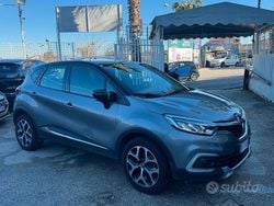 Grigio Usata 2017 Renault Captur Bose Edition SUV | 9999 € (Ottimo prezzo)