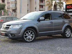 Grigio Usata 2011 Fiat Freemont SUV | 8200 € (Cara)