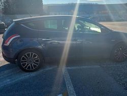 Blu Usata 2010 Lancia Delta Due volumi | 2495 € (Ottimo prezzo)