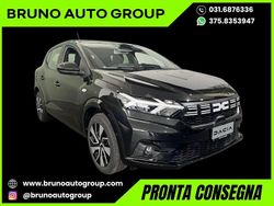Verde oxide Nuova 2025 Dacia Sandero Expression Due volumi | 16.699 € (Buon prezzo)