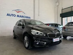 Nero Usata 2018 BMW 218 Luxury Line Station wagon | 15.600 € (Buon prezzo)
