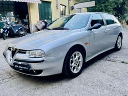 Grigio chiaro met. 612 Usata 2000 Alfa Romeo 156 Distinctive Station wagon | 6950 € (Buon prezzo)