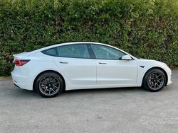 Usata 2023 Tesla Model 3 RWD Tre volumi | 26.490 € (Ottimo prezzo)
