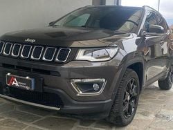 Grigio Usata 2019 Jeep Compass Limited SUV | 18.990 € (Buon prezzo)