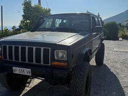 Usata 1998 Jeep Cherokee SUV | 6500 € (Cara)